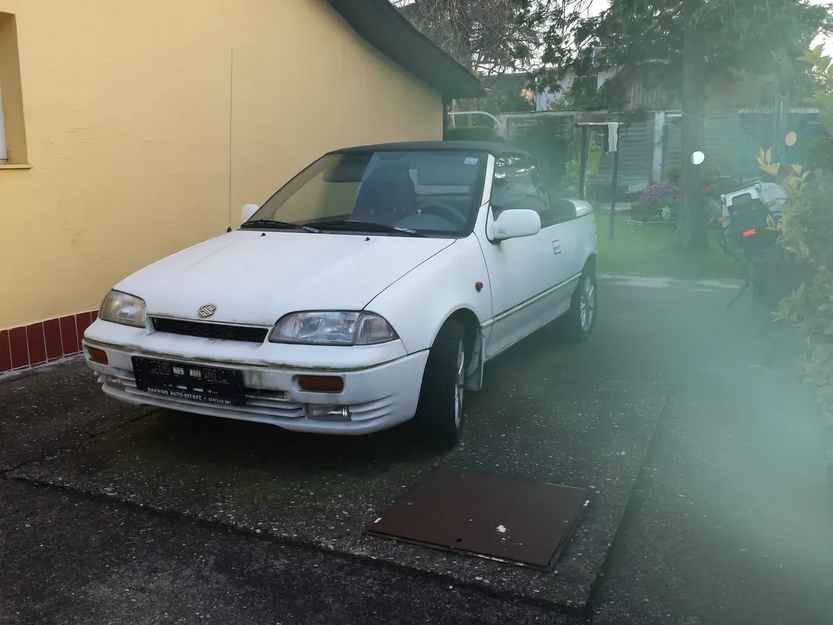 Suzuki Swift 1993 photo 3