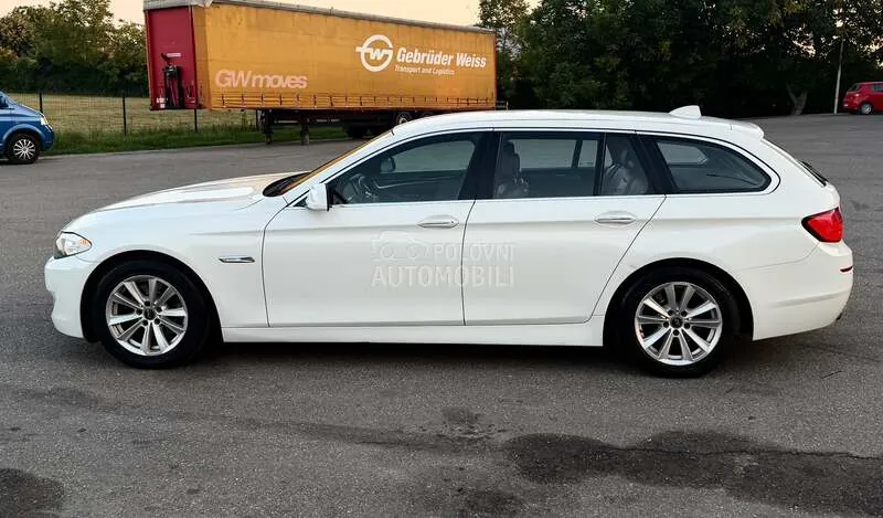 BMW 520 2010 photo 4