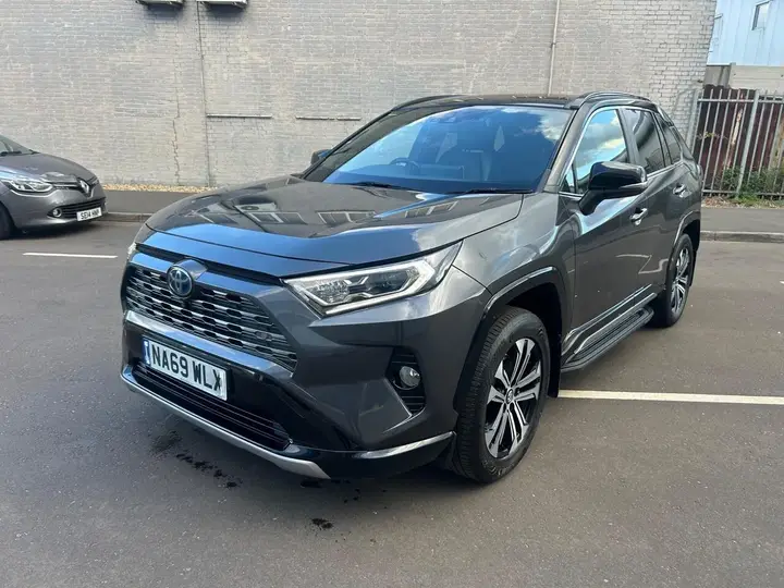 Toyota Rav4 2019 photo 2