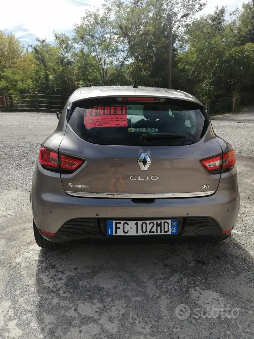 Renault Clio 2016 photo 2