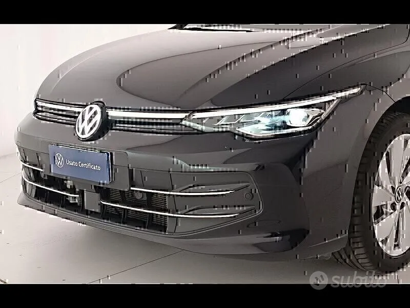 Volkswagen Golf 2025 photo 5