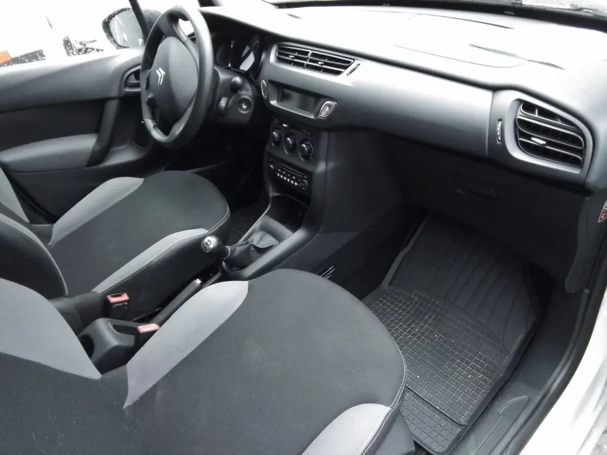 Citroen C3 2015 photo 3