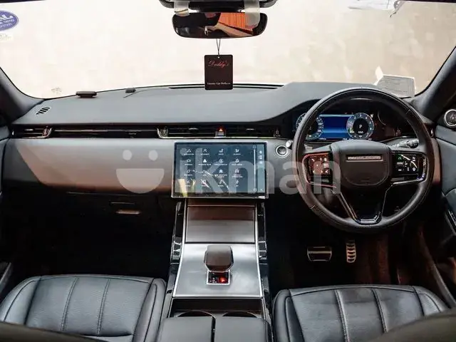 Land Rover Range Rover Evoque 2025 photo 4