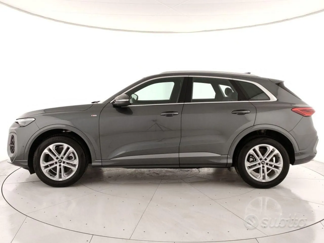 Audi Q5 2025 photo 2