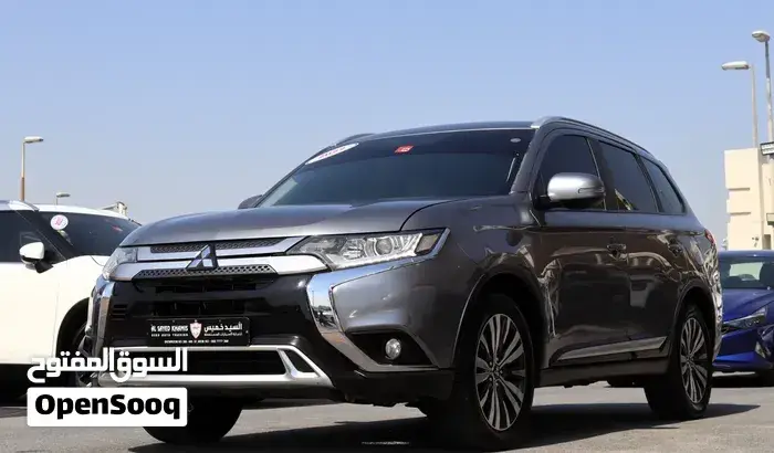Mitsubishi Outlander 2022 photo 3