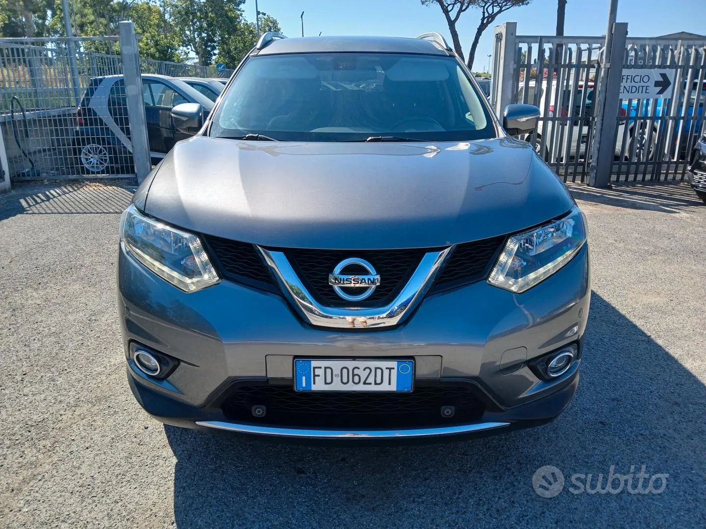 Nissan X-Trail 2016 photo 2