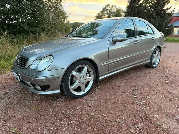 Mercedes-Benz C30 2004 photo 3