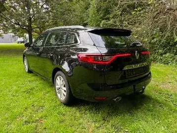 Renault Mégane 2019 photo 2