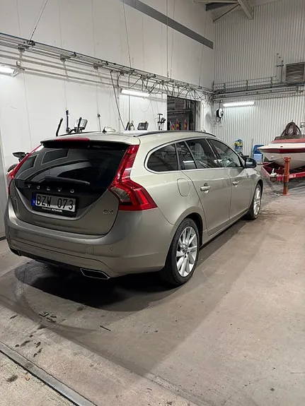 Volvo V60 2014 photo 3