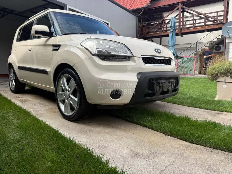 Kia Soul 2009 photo 2