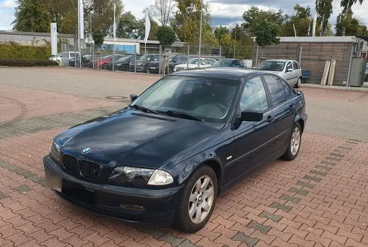 BMW 316I