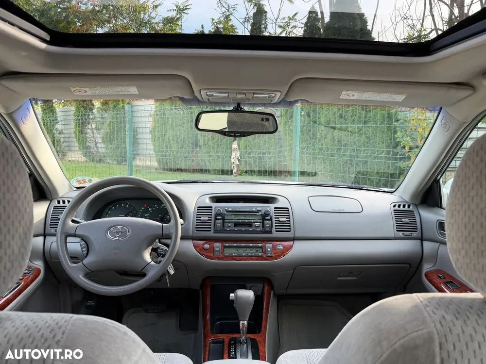 Toyota Camry 2003 photo 4