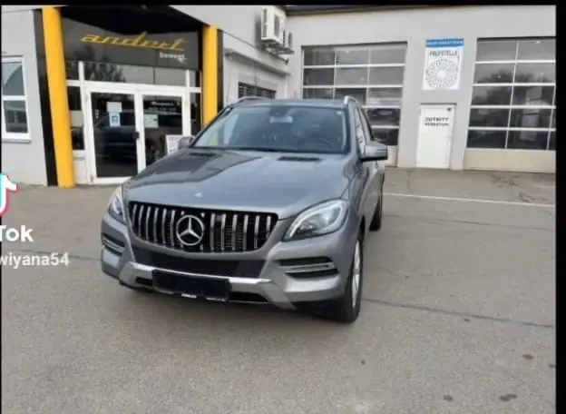 Mercedes-Benz M-Class