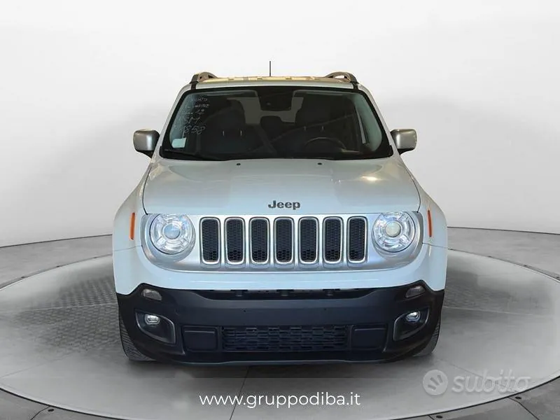 Jeep Renegade 2015 photo 2