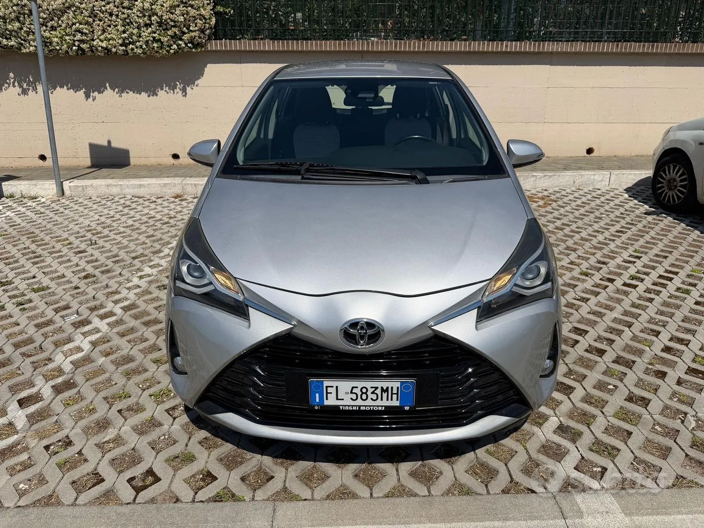 Toyota Yaris 2018 photo 2