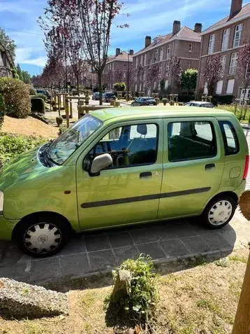 Opel Agila
