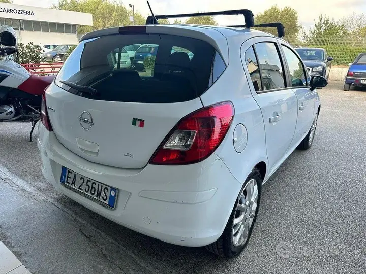 Opel Corsa 2010 photo 4