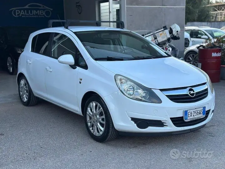 Opel Corsa 2010 photo 3