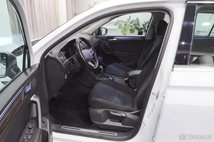 Volkswagen Tiguan Allspace 2023 photo 4