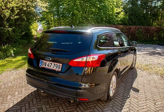Ford Focus 2011 photo 4