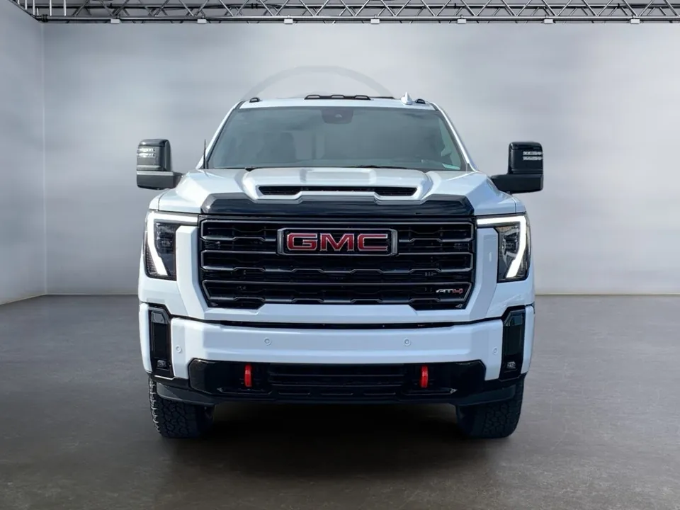 GMC Sierra 2500Hd 2026 photo 2