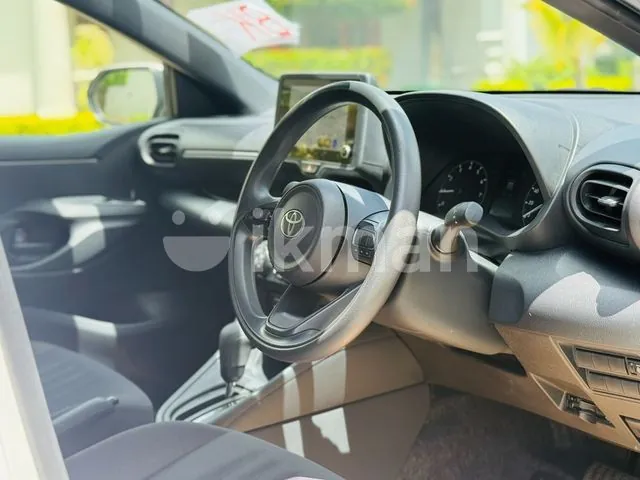 Toyota Yaris 2023 photo 3