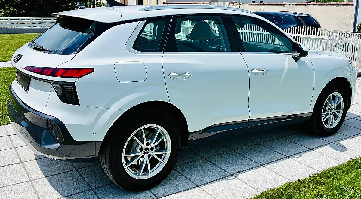 Audi Q3 2026 photo 3