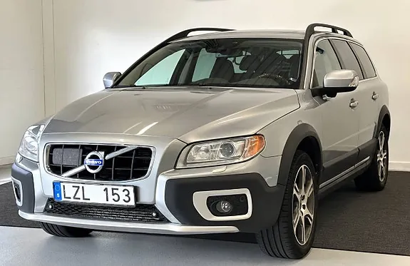 Volvo Xc70 2012 photo 2