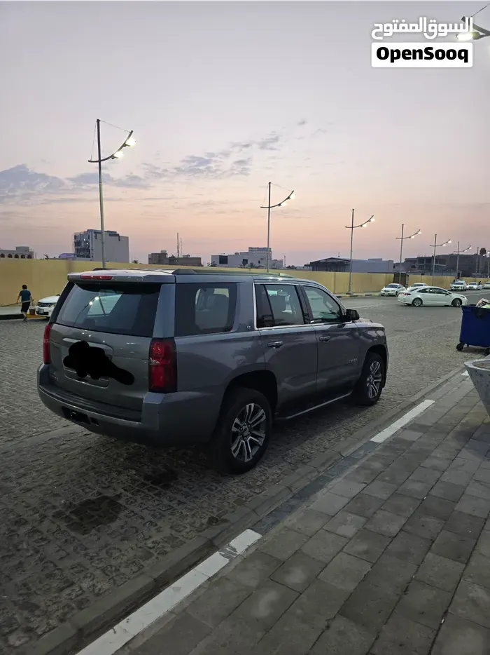 Chevrolet Tahoe 2018 photo 2
