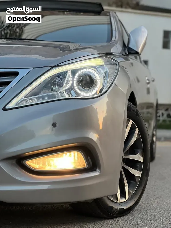 Hyundai Azera 2012 photo 3