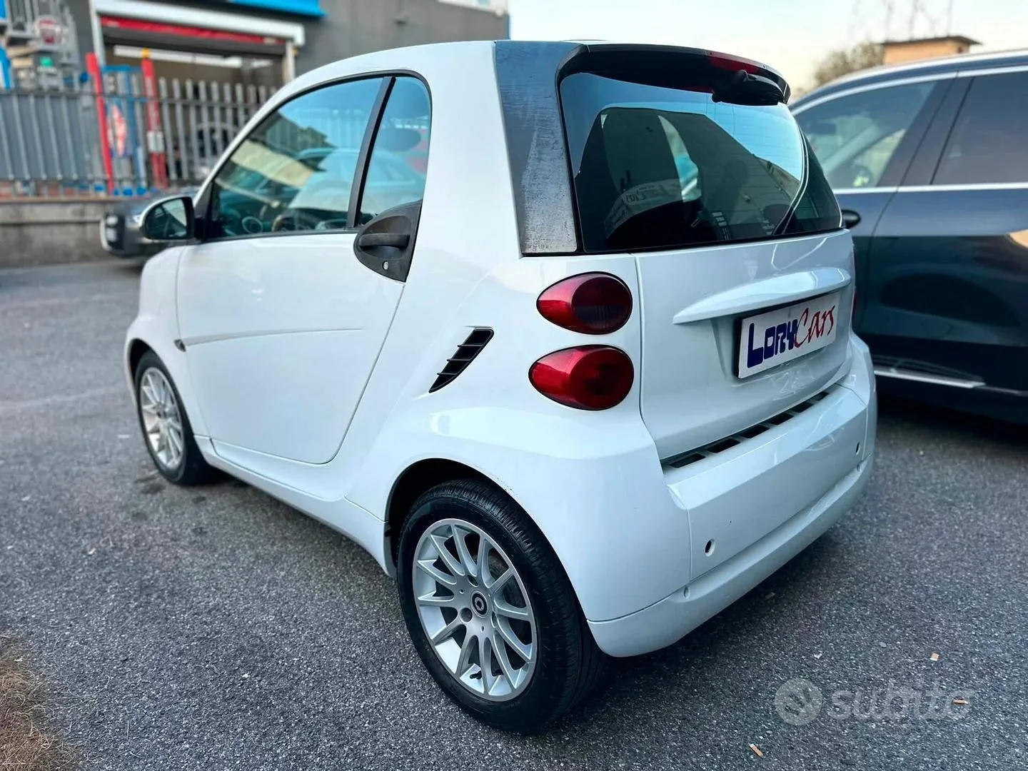 Smart Fortwo 2011 photo 3