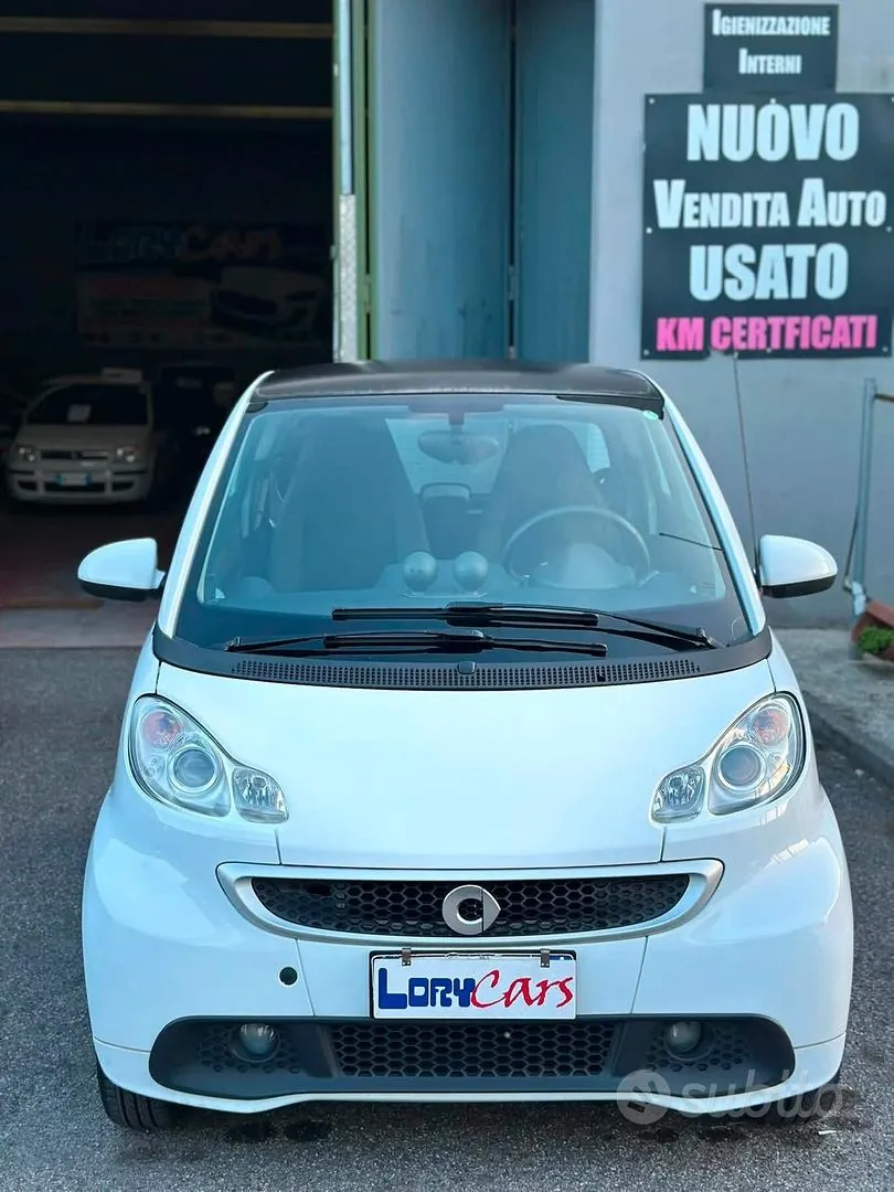 Smart Fortwo 2011 photo 5