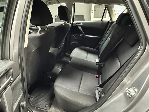 Mazda 3 2010 photo 5