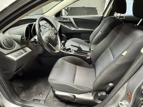 Mazda 3 2010 photo 4