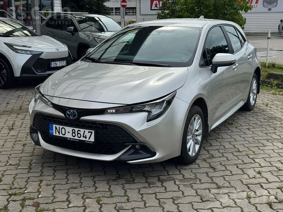 Toyota Corolla 2023 photo 2