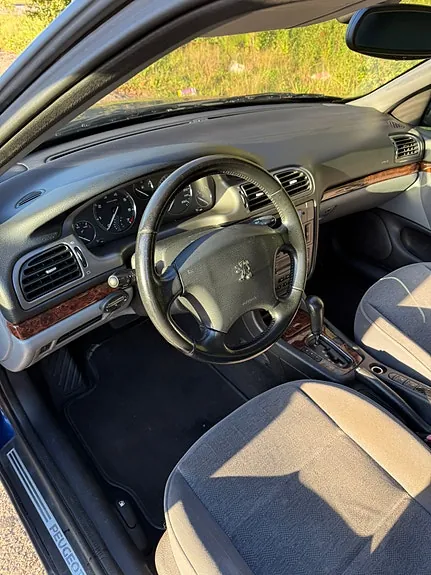 Peugeot 406 2004 photo 2