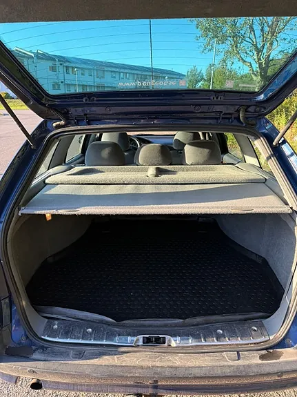 Peugeot 406 2004 photo 3