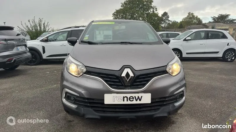 Renault Captur 2019 photo 2