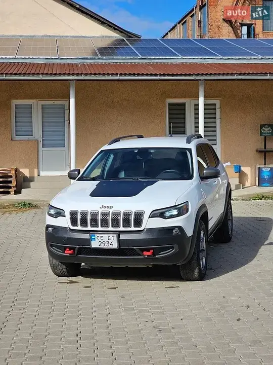 Jeep Cherokee
