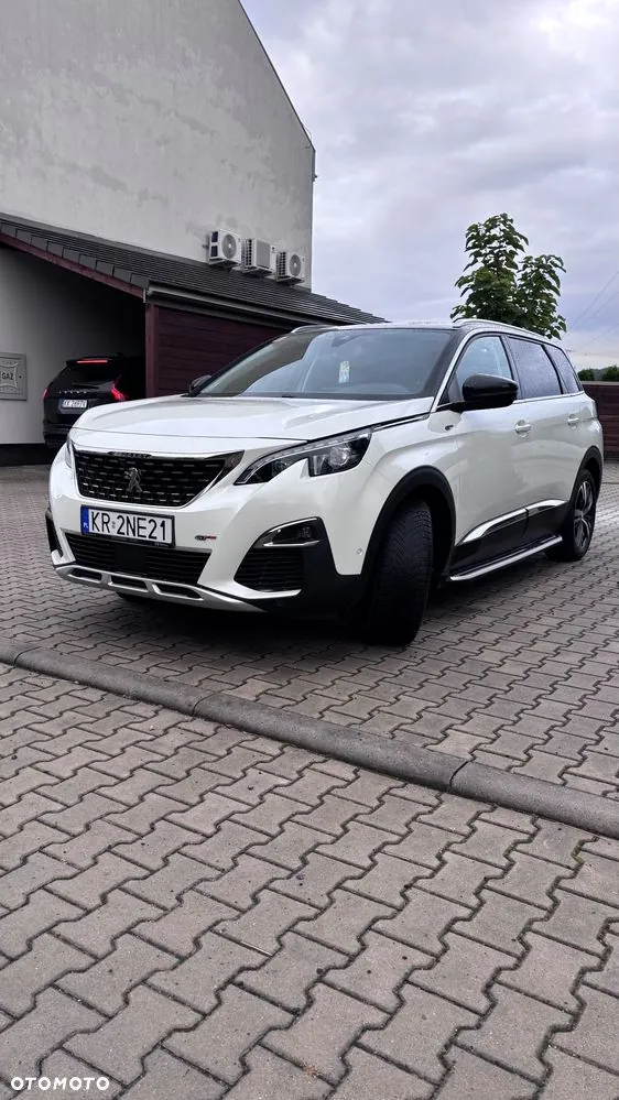 Peugeot 5008 2019 photo 3