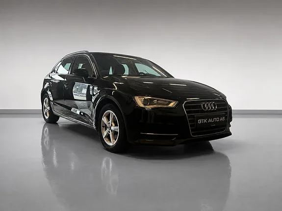 Audi A3 2013 photo 2