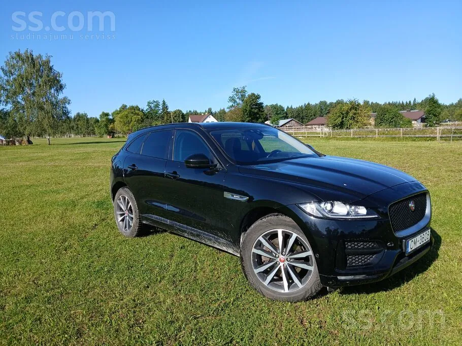 Jaguar F-Pace 2018 photo 3