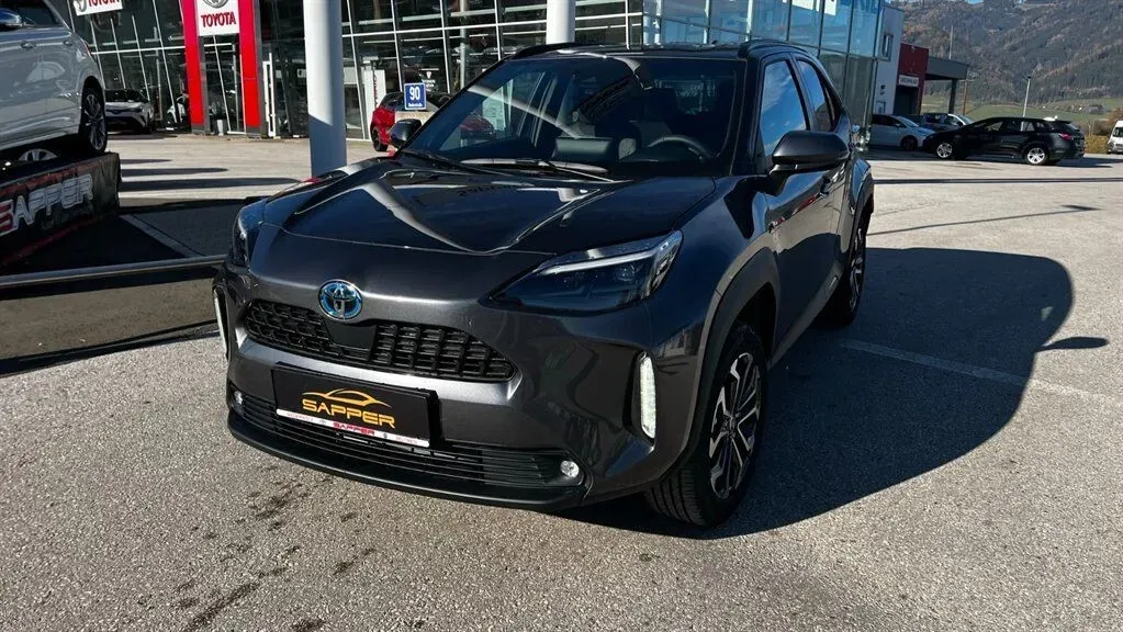 Toyota Yaris Cross 2023 photo 3