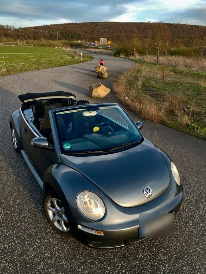 Volkswagen New Beetle Cabrio