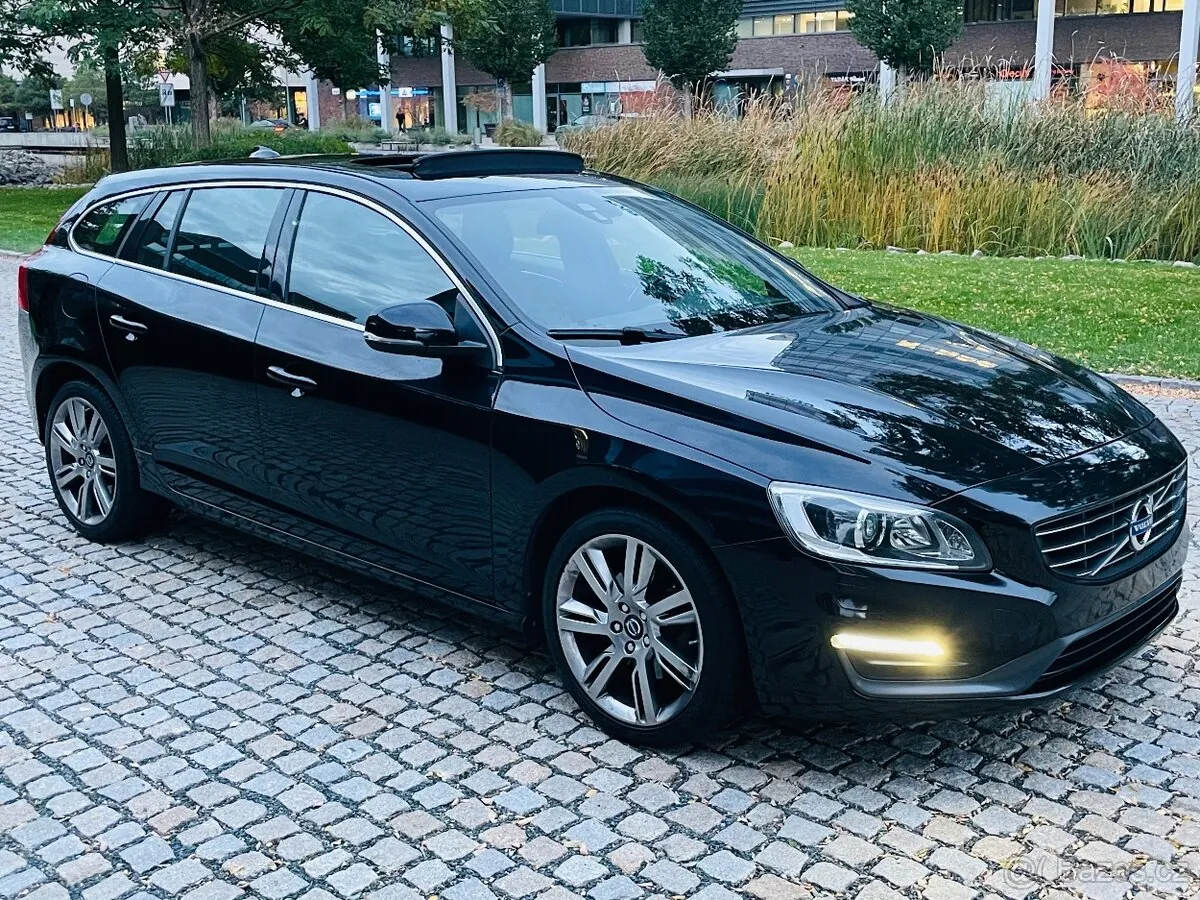 Volvo V60 2023 photo 5