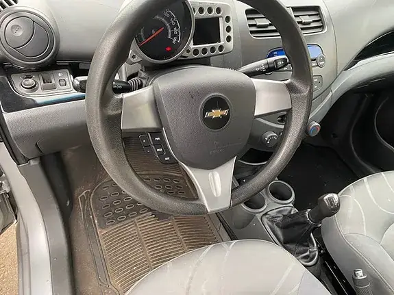 Chevrolet Spark 2012 photo 4