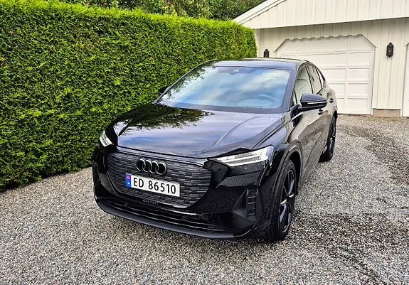 Audi Q4 E-Tron 2022 photo 2
