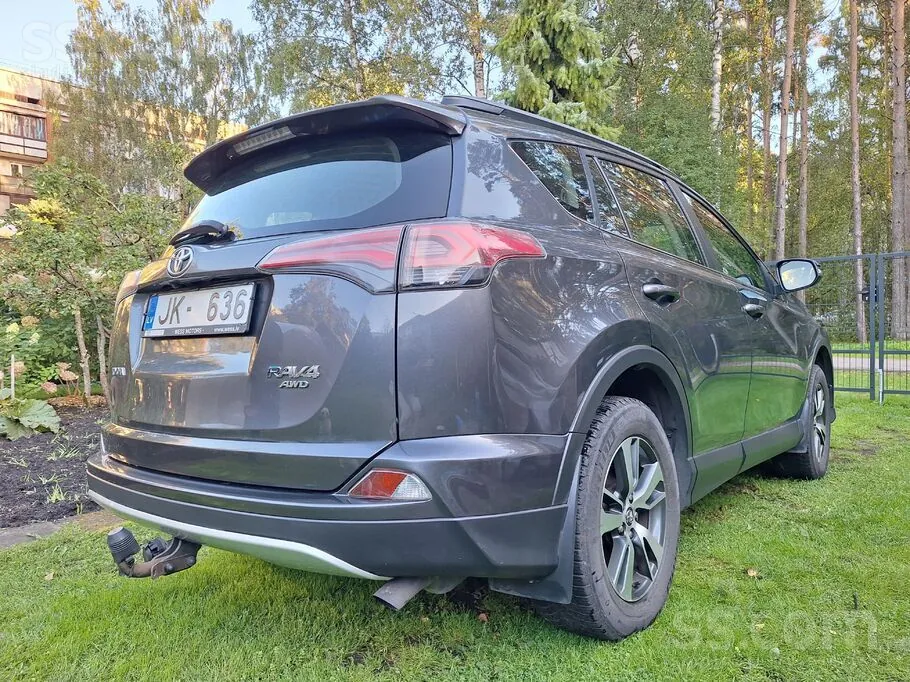 Toyota Rav4 2018 photo 3