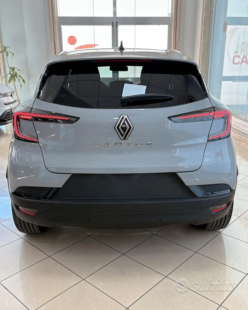 Renault Captur 2026 photo 4