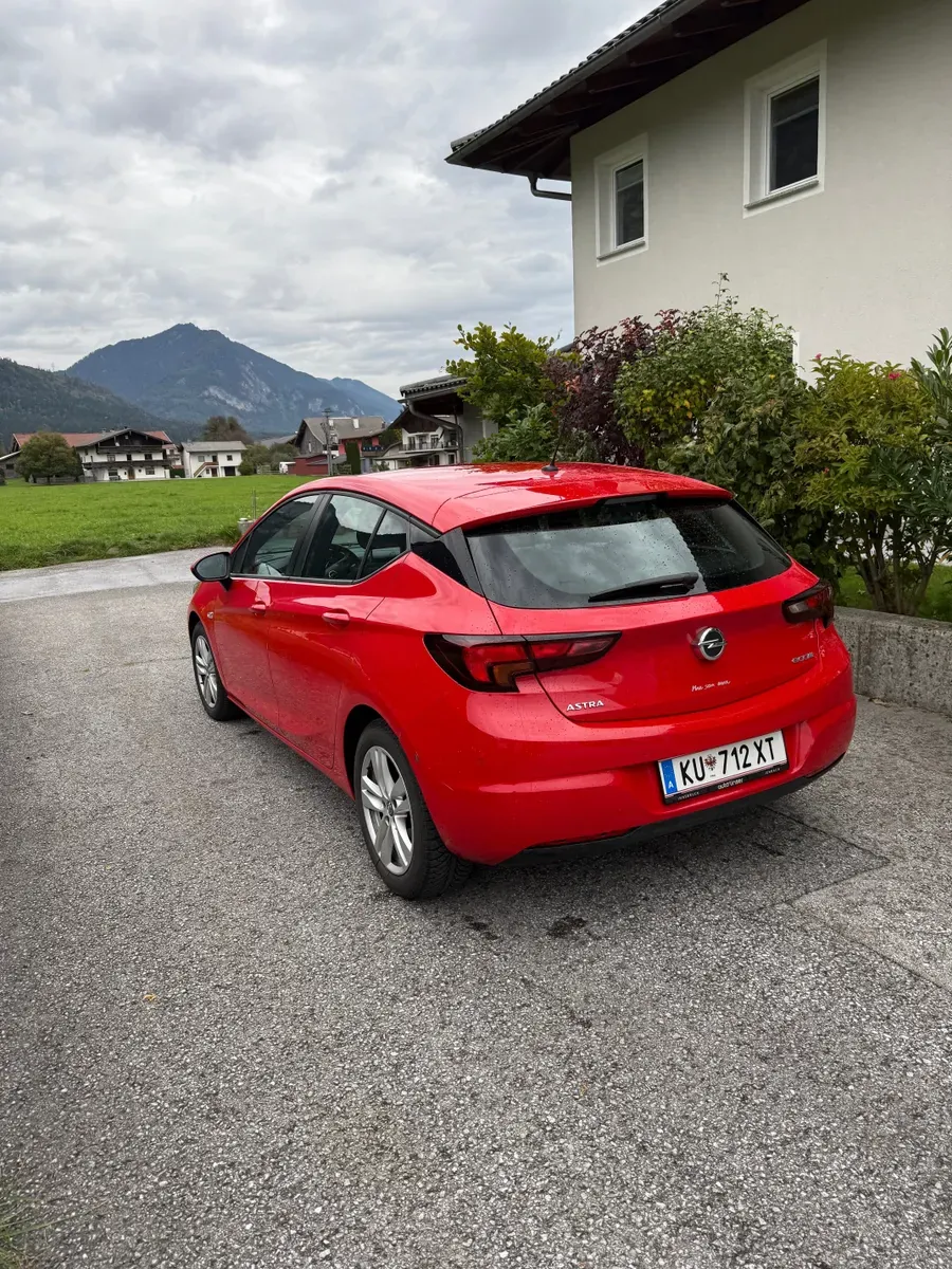 Opel Astra 2016 photo 3